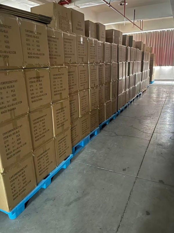 Yiwu Kebon Healthcare, 새로운 응급 키트 배치를 성공적으로 생산